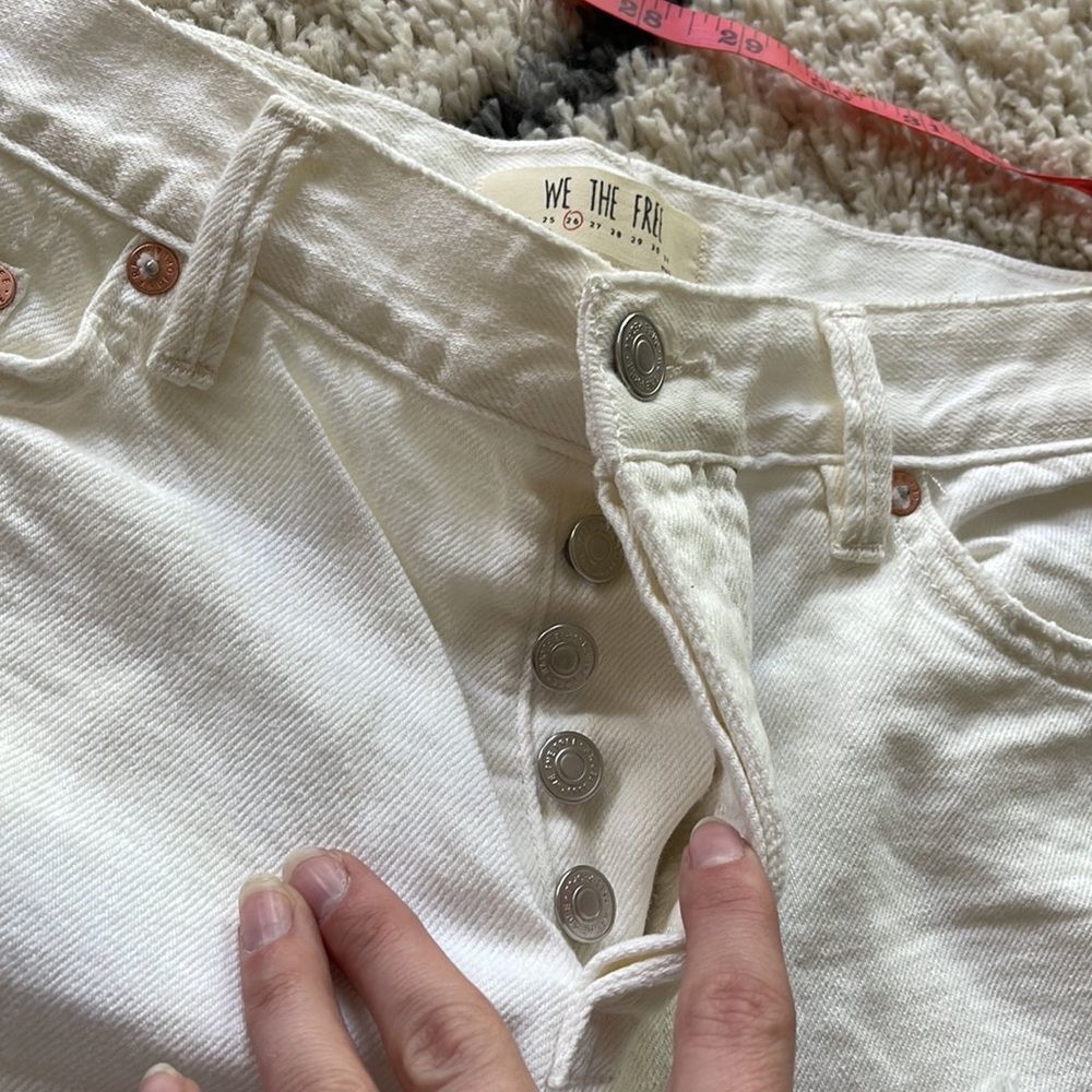 We The Free White Shorts - Picture 5 of 11